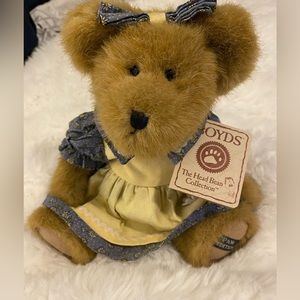 Boyd’s Bear Janet C. Daisydew